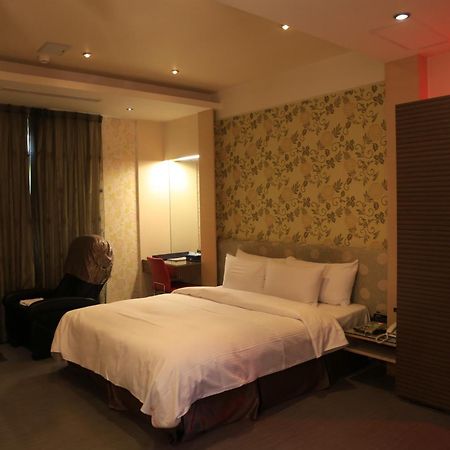Go Shine Motel Pingtung Exterior foto