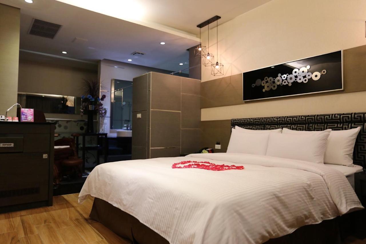 Go Shine Motel Pingtung Exterior foto